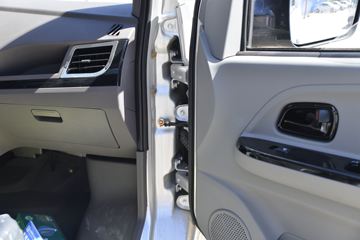 ���� ��� 1.6L 122���� 2.7�׵�������΢��(����)(KMC1033Q340D6)ͼƬ