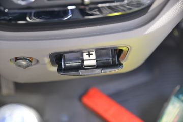 ���� ��� 1.6L 122���� 2.7�׵�������΢��(����)(KMC1033Q340D6)ͼƬ