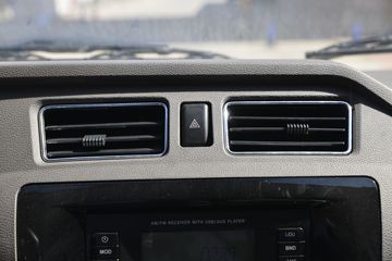 ���� ��� 1.6L 122���� 2.7�׵�������΢��(����)(KMC1033Q340D6)ͼƬ