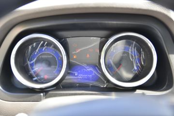 ���� ��� 1.6L 122���� 2.7�׵�������΢��(����)(KMC1033Q340D6)ͼƬ