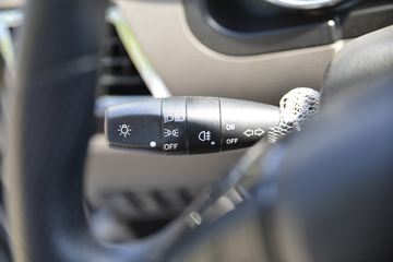 ���� ��� 1.6L 122���� 2.7�׵�������΢��(����)(KMC1033Q340D6)ͼƬ