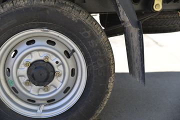 ���� ��� 1.6L 122���� 2.7�׵�������΢��(����)(KMC1033Q340D6)ͼƬ