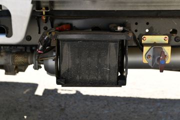 ���� ��� 1.6L 122���� 2.7�׵�������΢��(����)(KMC1033Q340D6)ͼƬ