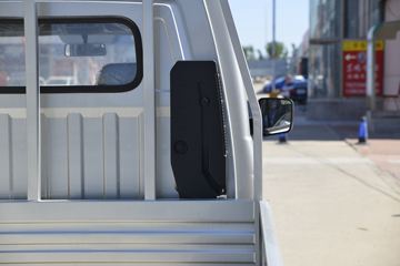 ���� ��� 1.6L 122���� 2.7�׵�������΢��(����)(KMC1033Q340D6)ͼƬ