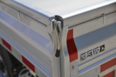 凯马 锐捷 1.6L 122马力 2.7米单排栏板微卡(国六)(KMC1033Q340D6)