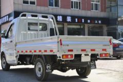 凯马 锐捷 1.6L 122马力 2.7米单排栏板微卡(国六)(KMC1033Q340D6)