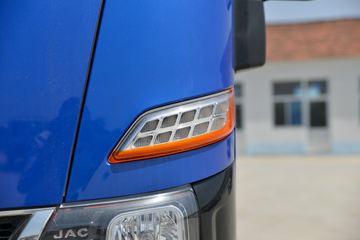 ���� ����˹V8 170���� 5.48���Ű���ʽ�ػ���(HFC5140XXYP61K1D7S)ͼƬ