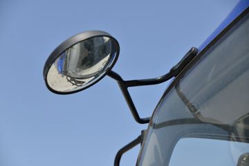 ���� ����˹V8 170���� 5.48���Ű���ʽ�ػ���(HFC5140XXYP61K1D7S)ͼƬ