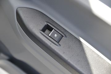 ���� ����˹V8 170���� 5.48���Ű���ʽ�ػ���(HFC5140XXYP61K1D7S)ͼƬ