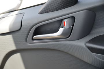 ���� ����˹V8 170���� 5.48���Ű���ʽ�ػ���(HFC5140XXYP61K1D7S)ͼƬ