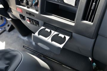 ���� ����˹V8 170���� 5.48���Ű���ʽ�ػ���(HFC5140XXYP61K1D7S)ͼƬ