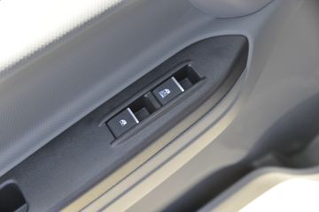 ���� ����˹V8 170���� 5.48���Ű���ʽ�ػ���(HFC5140XXYP61K1D7S)ͼƬ