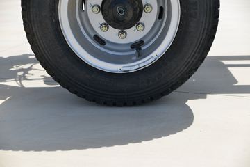 ���� ����˹V8 170���� 5.48���Ű���ʽ�ػ���(HFC5140XXYP61K1D7S)ͼƬ