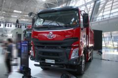 东风柳汽 乘龙H7 400马力 6X4 混合动力自卸车