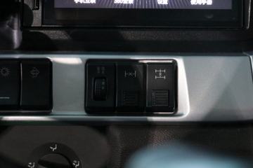 �������� ����H7 400���� 6X4 ��϶�����ж��ͼƬ