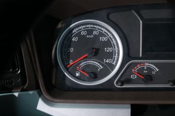 �������� ����H7 400���� 6X4 ��϶�����ж��ͼƬ