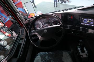 �������� ����H7 400���� 6X4 ��϶�����ж��ͼƬ