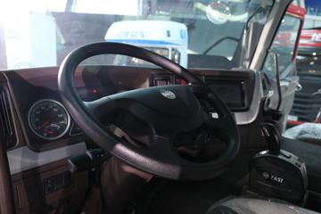 �������� ����H7 400���� 6X4 ��϶�����ж��ͼƬ