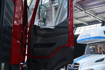 �������� ����H7 �������� 510���� 6X4 ǣ����ͼƬ