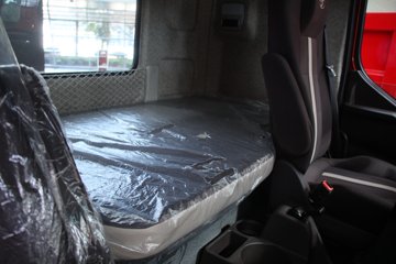 �������� ����H7 �������� 510���� 6X4 ǣ����ͼƬ