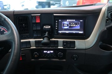 �������� ����H7 �������� 510���� 6X4 ǣ����ͼƬ