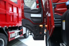 东风柳汽 乘龙H7 轻量化版 510马力 6X4 牵引车