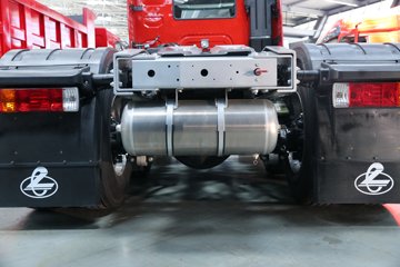 �������� ����H7 �������� 510���� 6X4 ǣ����ͼƬ