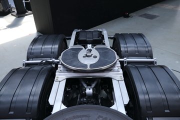 �������� ����H7 �������� 510���� 6X4 ǣ����ͼƬ