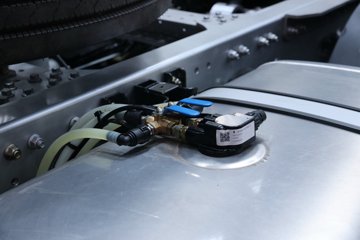 �������� ����H7 �������� 510���� 6X4 ǣ����ͼƬ