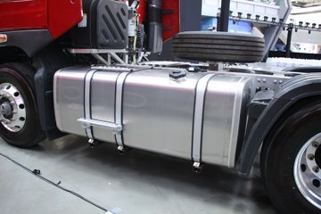 �������� ����H7 �������� 510���� 6X4 ǣ����ͼƬ