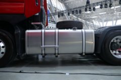 东风柳汽 乘龙H7 轻量化版 510马力 6X4 牵引车