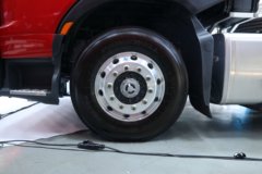 东风柳汽 乘龙H7 轻量化版 510马力 6X4 牵引车