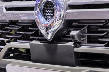 ������ 2021�� ���� 2.0T���� 190���� ���� 8���Զ� ˫��Ƥ��(����)ͼƬ