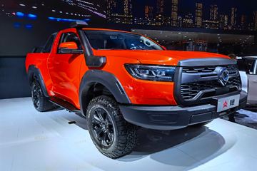 长城炮 2021款 商用版 精英型 2.0T柴油 163马力 两驱 8挡自动 标箱双排皮卡(国六)
