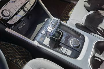 ������ 2021�� ���� 2.0T���� 190���� ���� 8���Զ� ˫��Ƥ��(����)ͼƬ