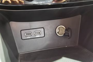 ������ 2021�� ���� 2.0T���� 190���� ���� 8���Զ� ˫��Ƥ��(����)ͼƬ