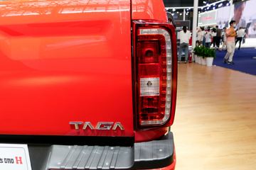 ������ʮ�� �￧TAGA H 2021�� �������� ��׼��� 1.8T���� 231���� ���� ˫��Ƥ��(����)ͼƬ