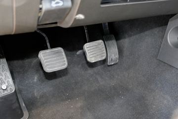 ������ʮ�� �￧TAGA H 2021�� �������� ��׼��� 1.8T���� 231���� ���� ˫��Ƥ��(����)ͼƬ