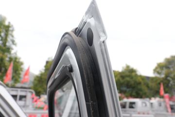 �� T30 ������ 1.5L 102���� ���� 2.7�׵�������΢��(����)(JKC1030DS6BL5)ͼƬ