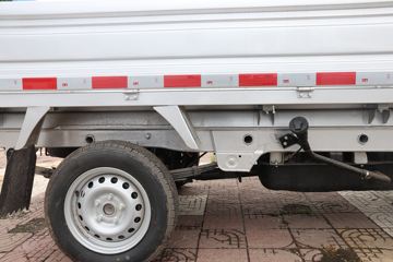 �� T30 ������ 1.5L 102���� ���� 2.7�׵�������΢��(����)(JKC1030DS6BL5)ͼƬ