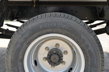 ���� ��� 1.6L 122���� 3.7�׵�������΢��(����)(KMC1033Q360D6)ͼƬ