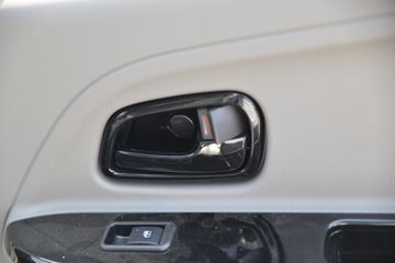 ���� ��� 1.6L 122���� 3.7�׵�����ʽ΢��(����)ͼƬ