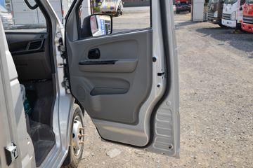 ���� ��� 1.6L 122���� 3.7�׵�����ʽ΢��(����)ͼƬ