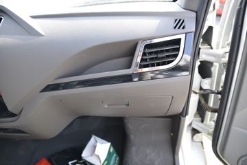 ���� ��� 1.6L 122���� 3.7�׵�����ʽ΢��(����)ͼƬ