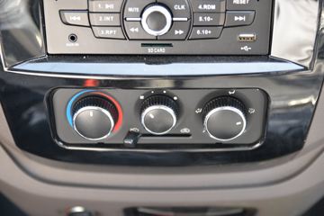 ���� ��� 1.6L 122���� 3.7�׵�����ʽ΢��(����)ͼƬ