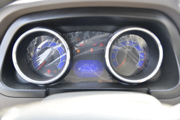 ���� ��� 1.6L 122���� 3.7�׵�����ʽ΢��(����)ͼƬ