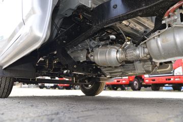 ���� ��� 1.6L 122���� 3.7�׵�����ʽ΢��(����)(KMC5033XXYQ360D6)ͼƬ