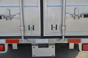 ���� ��� 1.6L 122���� 3.7�׵�����ʽ΢��(����)(KMC5033XXYQ360D6)ͼƬ