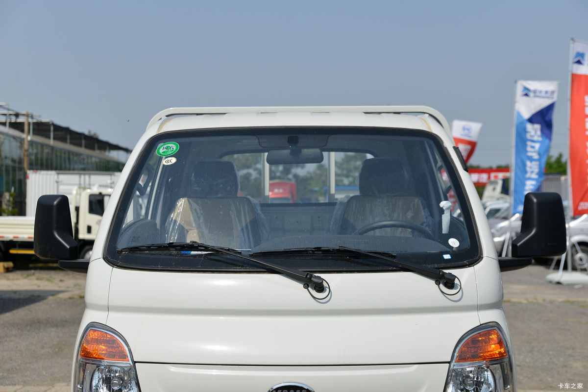 �������� ��X1 2.0L 133���� ���� 4X2 3.95�׵�������΢��(����)(KMC1039QA318D6)���                                                