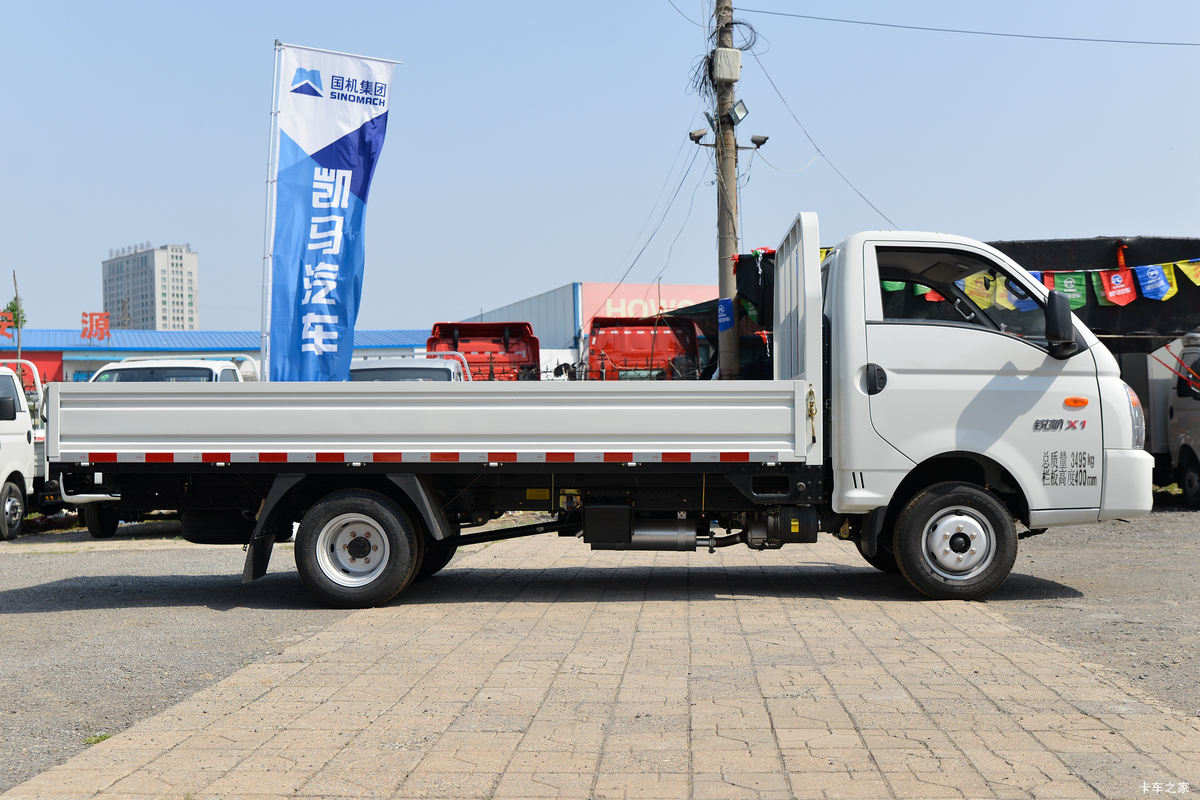 �������� ��X1 2.0L 133���� ���� 4X2 3.95�׵�������΢��(����)(KMC1039QA318D6)���                                                